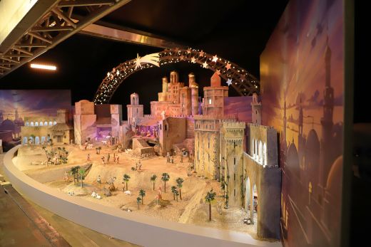 Weihnachtskrippe Mörbisch am Christkindlmarkt Schönbrunn